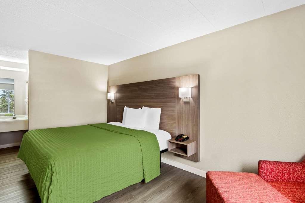 Econo Lodge Уилоубрук Стая снимка
